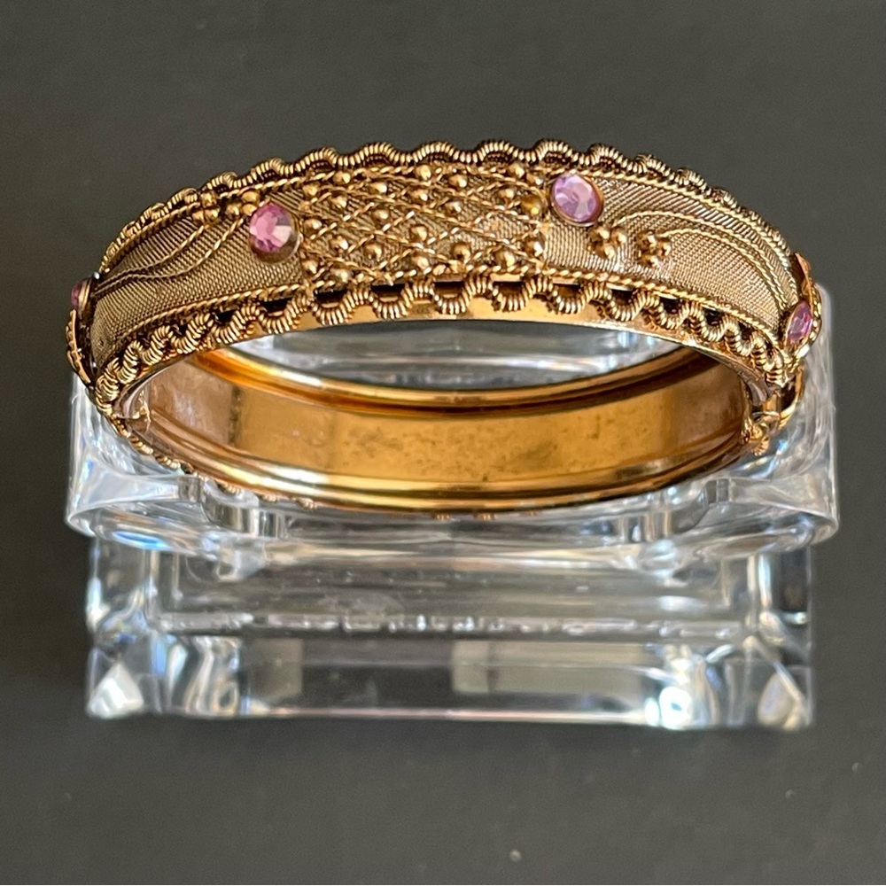 Vintage rose gold tone hinged Bangle Bracelet